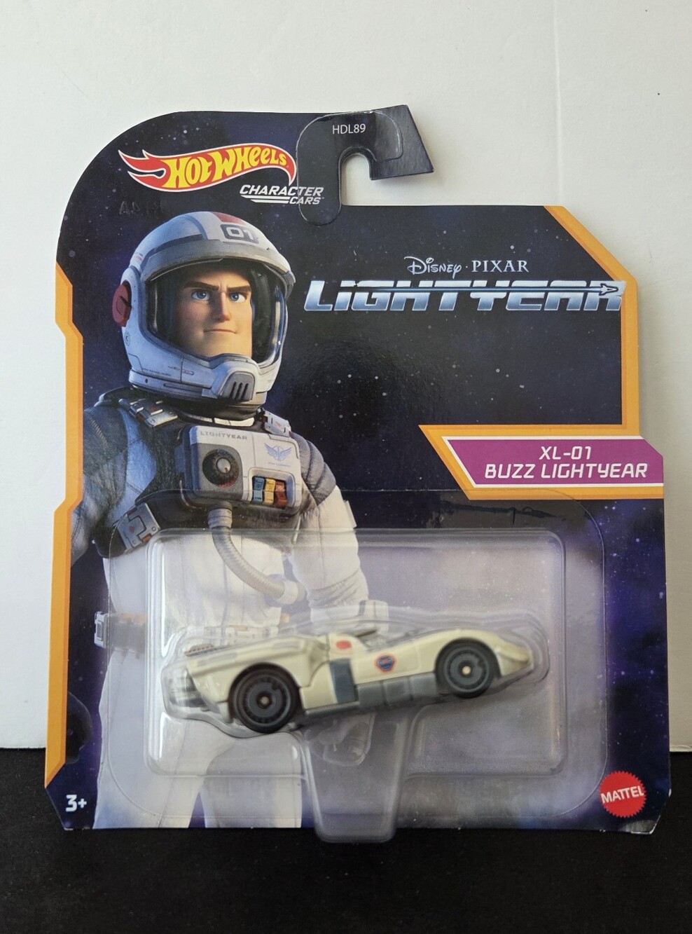 Hot Wheels Disney Pixar Lightyear XL-01 Buzz Lightyear Diecast Character Car NIP